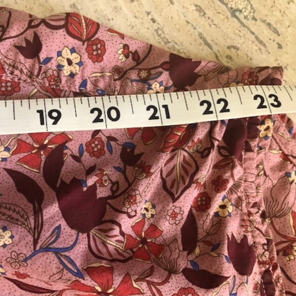 Women's Free Assembly Rose Floral Print Top / Blouse Size L - Picture 12 of 16